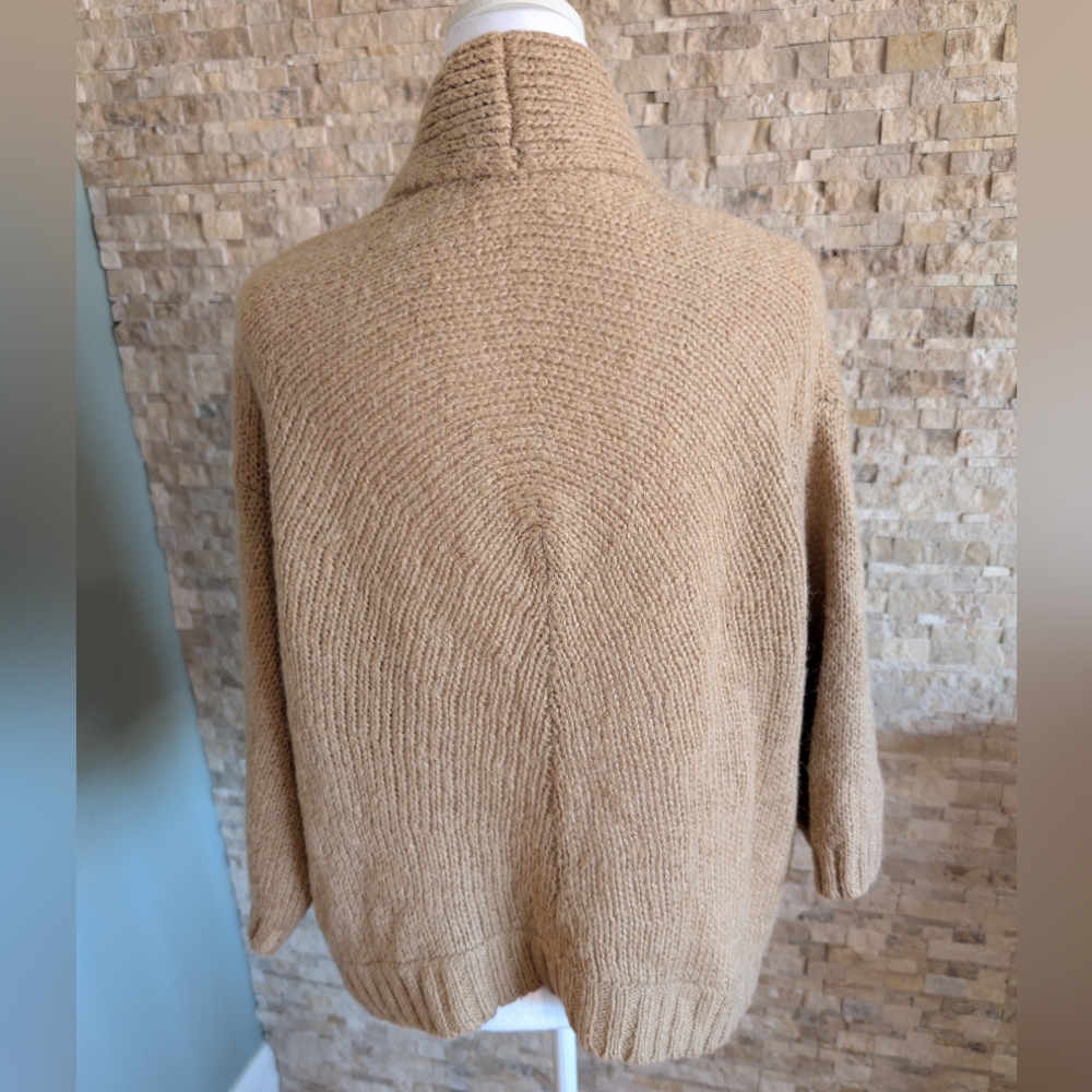 Gap Alpaca Blend Cropped Tan Shawl Neck Sweater Beige Quiet Luxury Minimal Lg image 2
